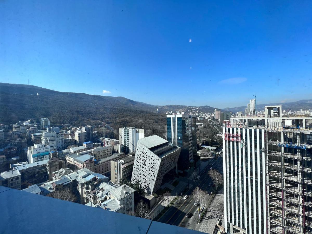 Apartment In Axis Towers, Tbilisi Business Center Dış mekan fotoğraf