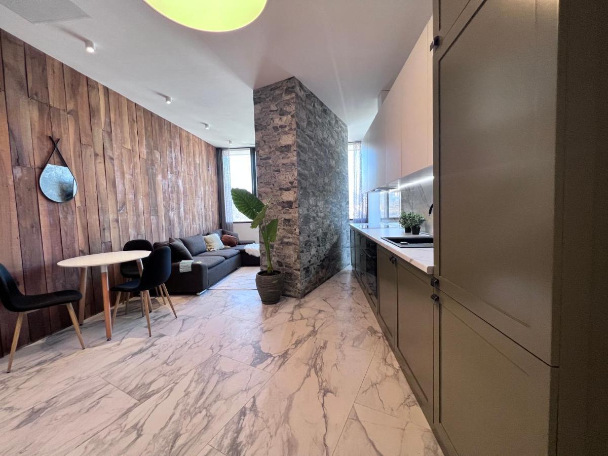 Apartment In Axis Towers, Tbilisi Business Center Dış mekan fotoğraf